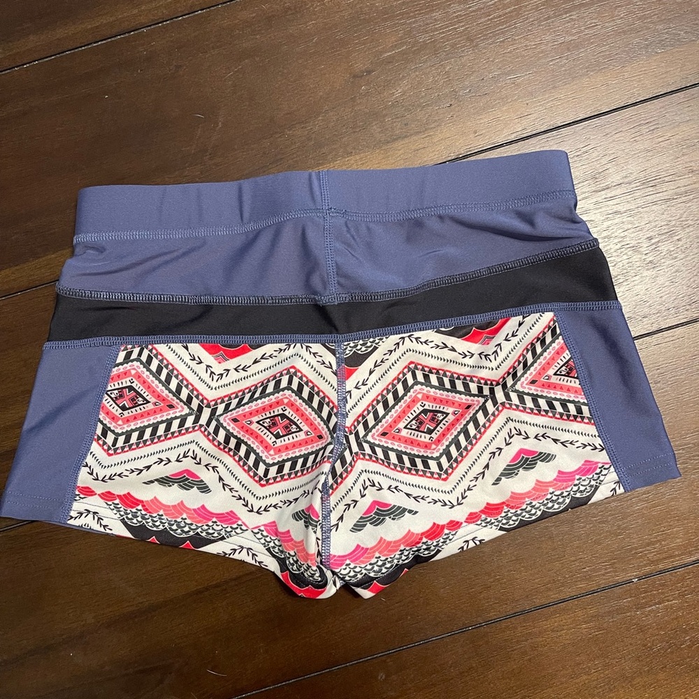 Dakine surf shirt and board shorts